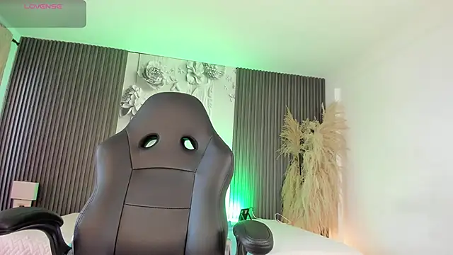 MichellePreston webcam