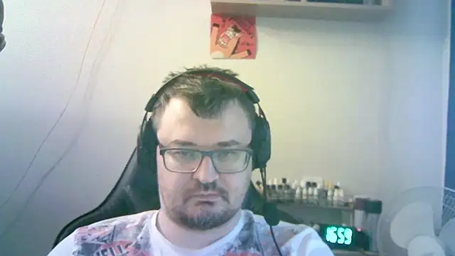 SirAbuser webcam