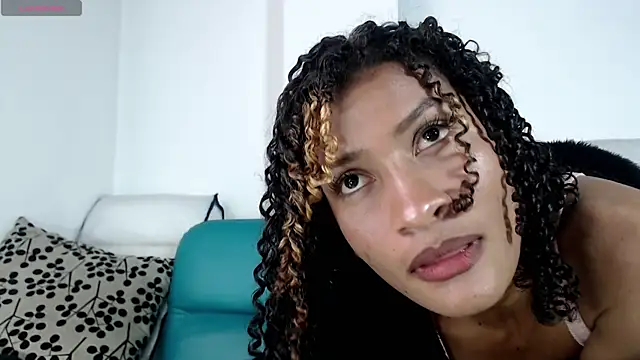 mailyn_gold webcam