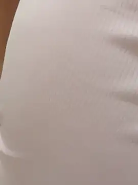 Youmy_love26 webcam