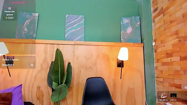 megansumer webcam