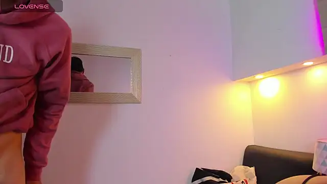 Selene_Rushe webcam