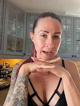 germanmilfjasmin