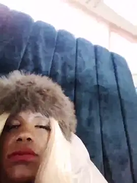 caramelcandyxx (F young) - Dildo fuck pussy