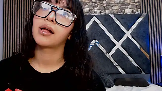 Amy_channel webcam