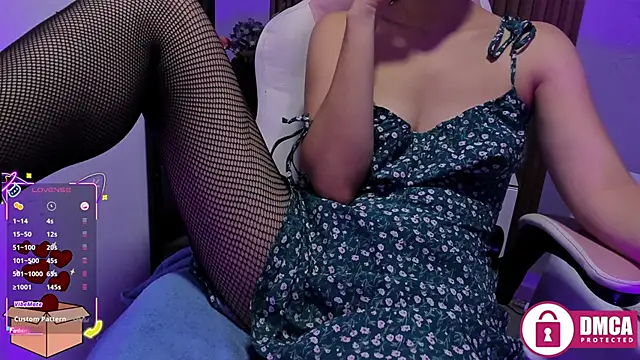 ana_gadot webcam