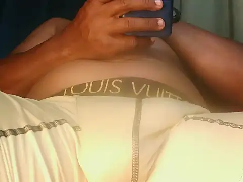 bigblackcock75 webcam