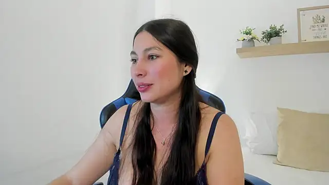 bella_99_ webcam