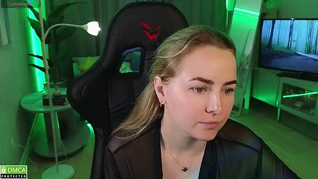 Mira_Mermayd webcam