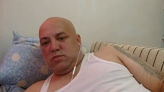 husoizmir live cam on StripChat