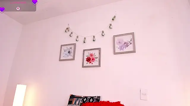 mely_rosse_ webcam