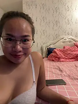 Ponthip webcam