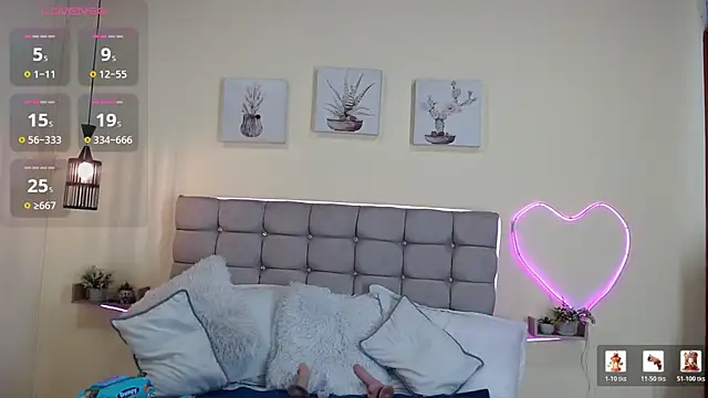 _naomi_s webcam