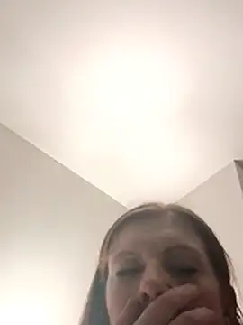 nakedgarbageperson webcam