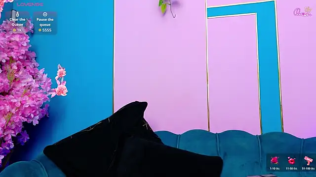 AriannaSins webcam