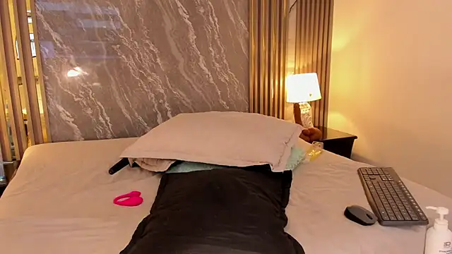 EmilyDiaaz webcam