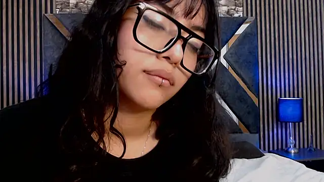 Amy_channel webcam