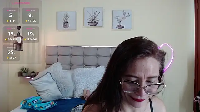 _naomi_s webcam