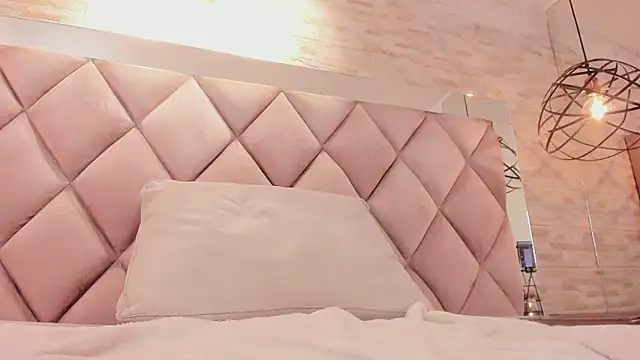 grace_daviss webcam