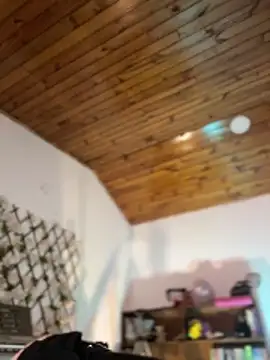NikkiNix