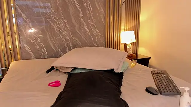 EmilyDiaaz webcam