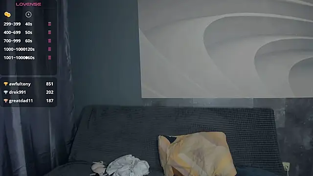 TarynPalek webcam