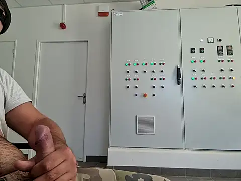 Instinctbrut webcam