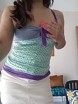 bambolina_sexy1985 live cam on StripChat