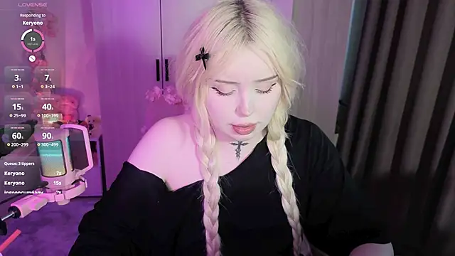 yumi_charm webcam