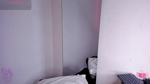 Viioleett_cum webcam