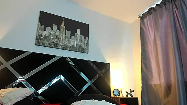 Nauthy_Nahomi webcam