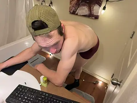 Bad_Boy69_MattZZZ live cam on StripChat