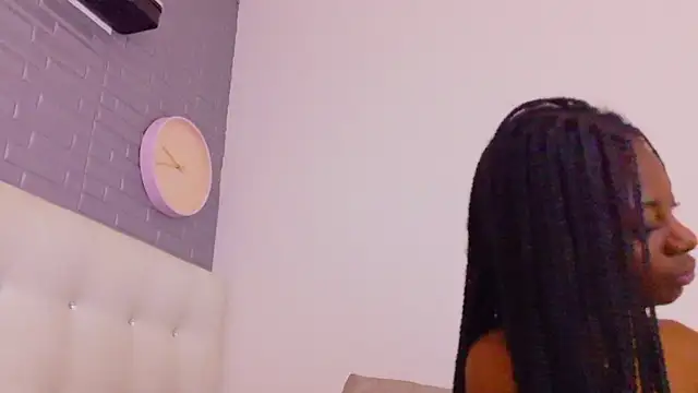 pervert_shydoll1 webcam