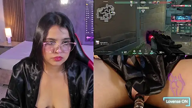 LuciaReid webcam
