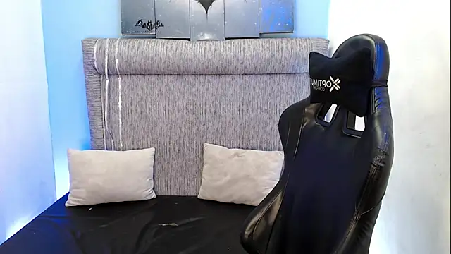 Taylerr_18 webcam