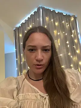 BellaXRoses live cam on StripChat
