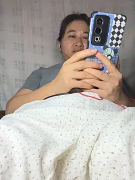 Watch daaqnn live on EroticFlix - High definition streams