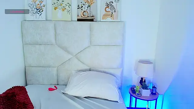 elizawiliamst webcam