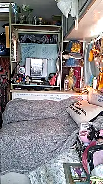 whitetrashdirtyslut webcam