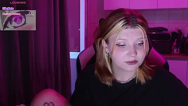 norinanakaluu webcam
