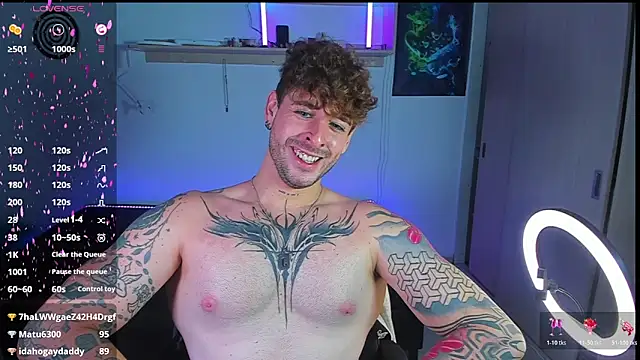 Ares_blue live cam on StripChat