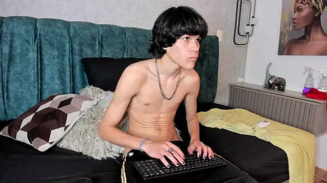 Diamond_twink webcam