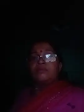 Manavi_x webcam