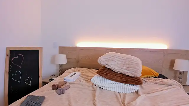 Bella_Sumers webcam