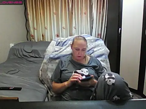 JenniDeep webcam