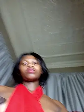 PussyFarrie webcam
