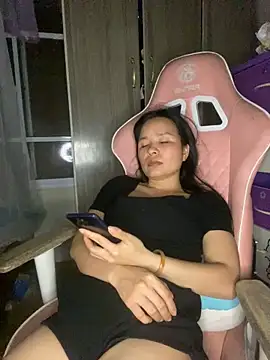 Ivy_Trix2 webcam