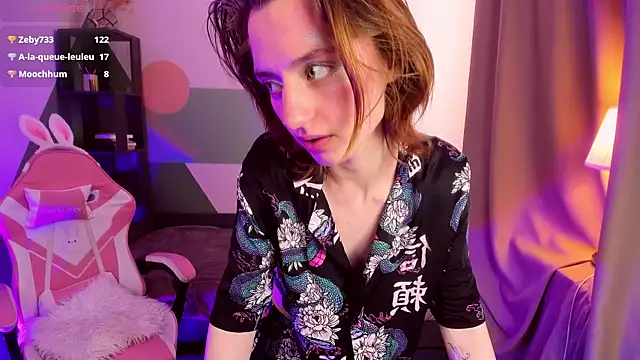 Pretty_Victoria webcam