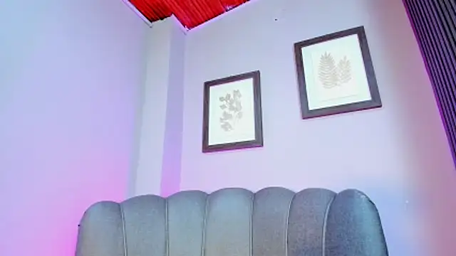 Roxanna_moore webcam
