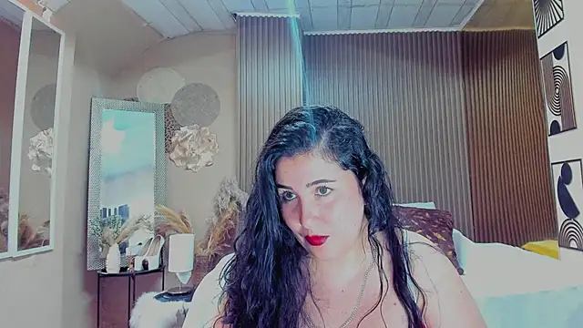 BBWLuxuryMuse webcam
